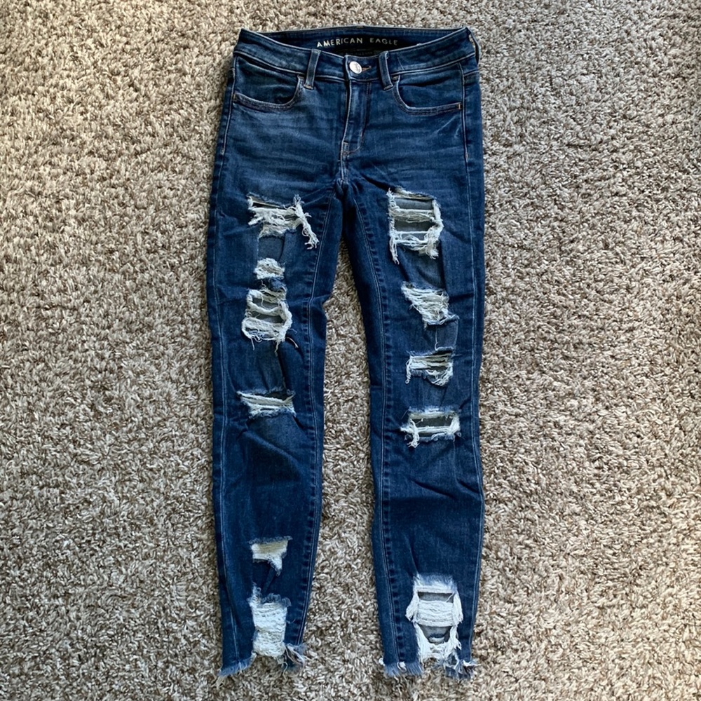 Womens american eagle ripped jeans